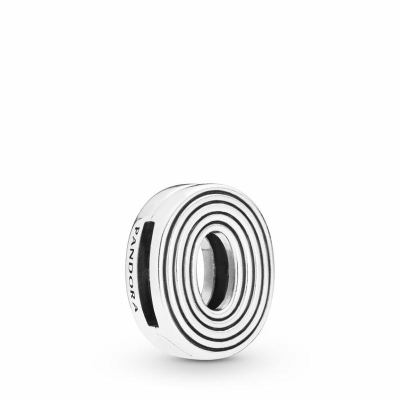 Pandora Australia Reflexions™ Letter O Clip Charm - Sterling Silver | ARFNEC201